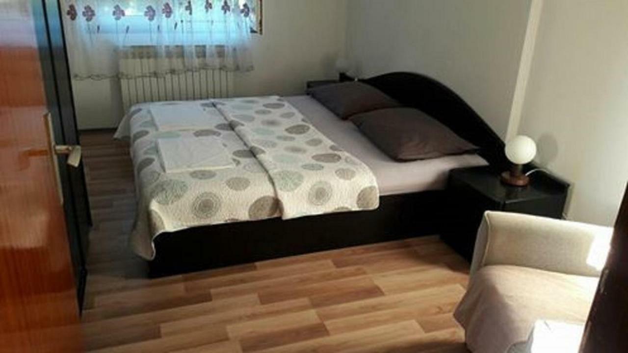 Analeo Appartement Šibenik Buitenkant foto